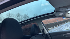 Nissan Qashqai 1.2 DiG-T N-Connecta 5dr Petrol Hatchback